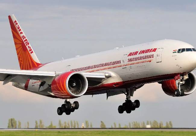 Air India flight from Mumbai aborts landing at Delhi airport; landed on second attempt